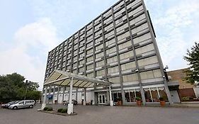 University Hotel And Suites Cleveland 2*